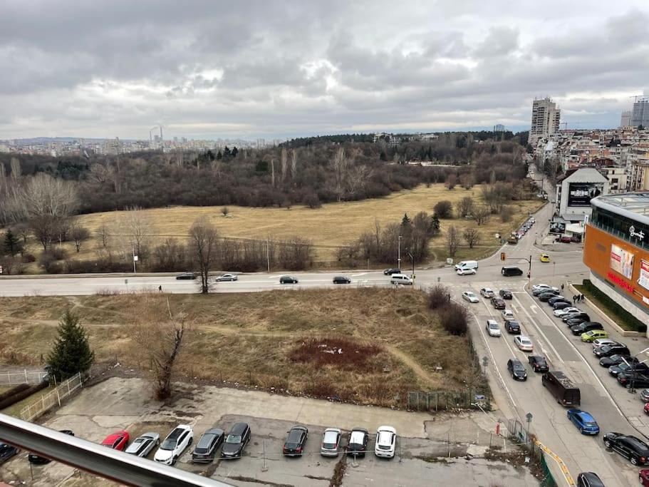 Slivercity Next To Paradise Mall