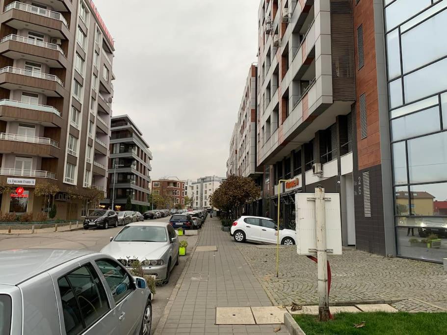 Slivercity Next To Paradise Mall Sofia
